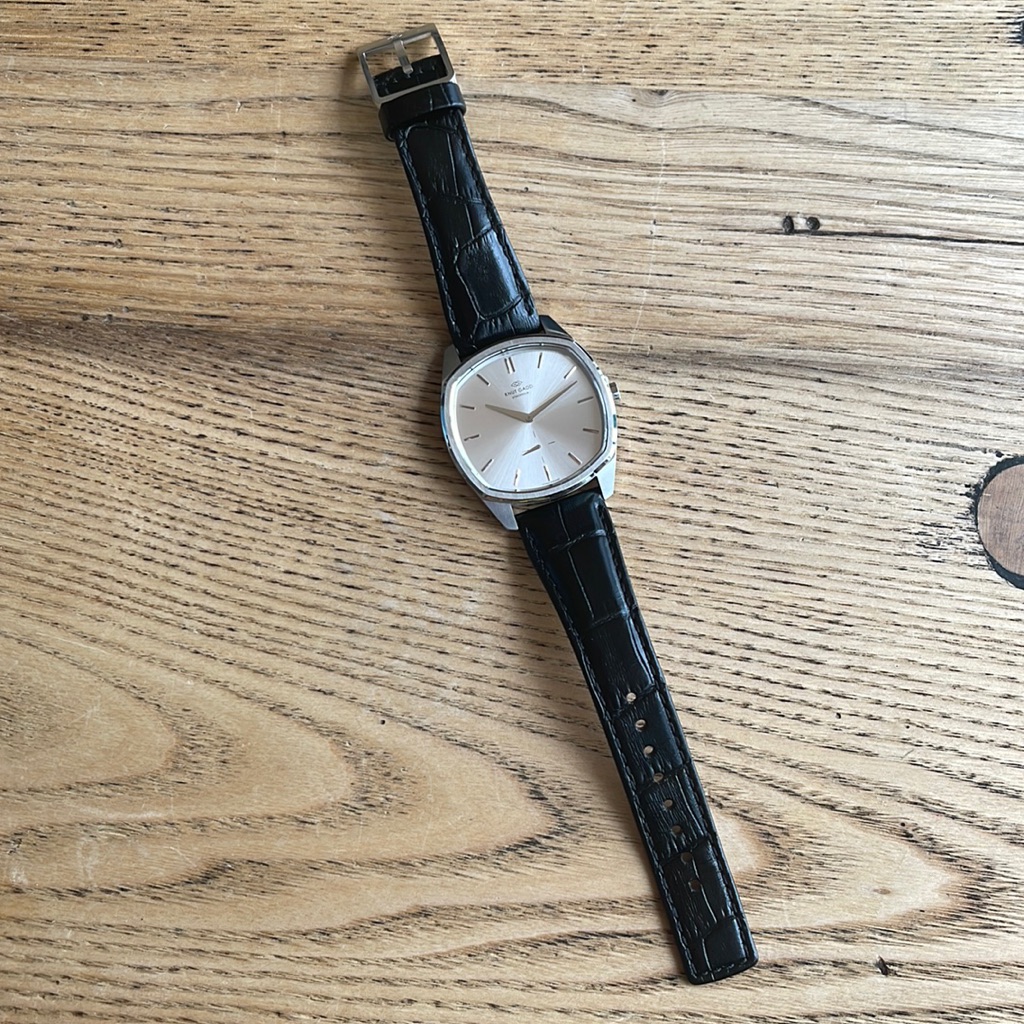 Knut Gadd Cushion Leather Watch